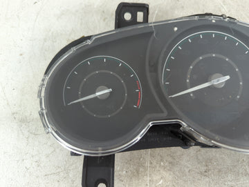 2008-2012 Chevrolet Malibu Instrument Cluster Speedometer Gauges P/N:20814845 1968704 Fits Fits 2008 2009 2010 2011 2012 OEM Used Auto Parts