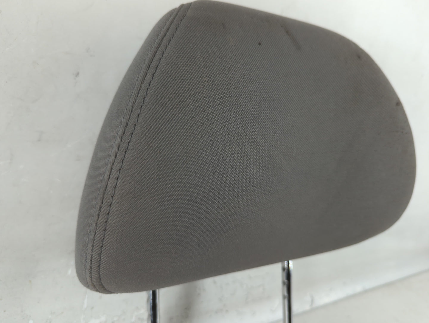 2010 Chevrolet Malibu Headrest Head Rest Front Driver Passenger Seat Fits OEM Used Auto Parts - Oemusedautoparts1.com