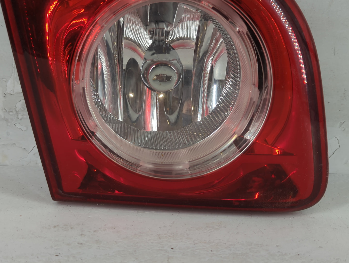 2008-2012 Chevrolet Malibu Tail Light Assembly Driver Left OEM P/N:15271120 Fits Fits 2008 2009 2010 2011 2012 OEM Used Auto