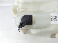 2007 Chevrolet Malibu Radiator Coolant Overflow Expansion Tank Bottle 818338 - Oemusedautoparts1.com
