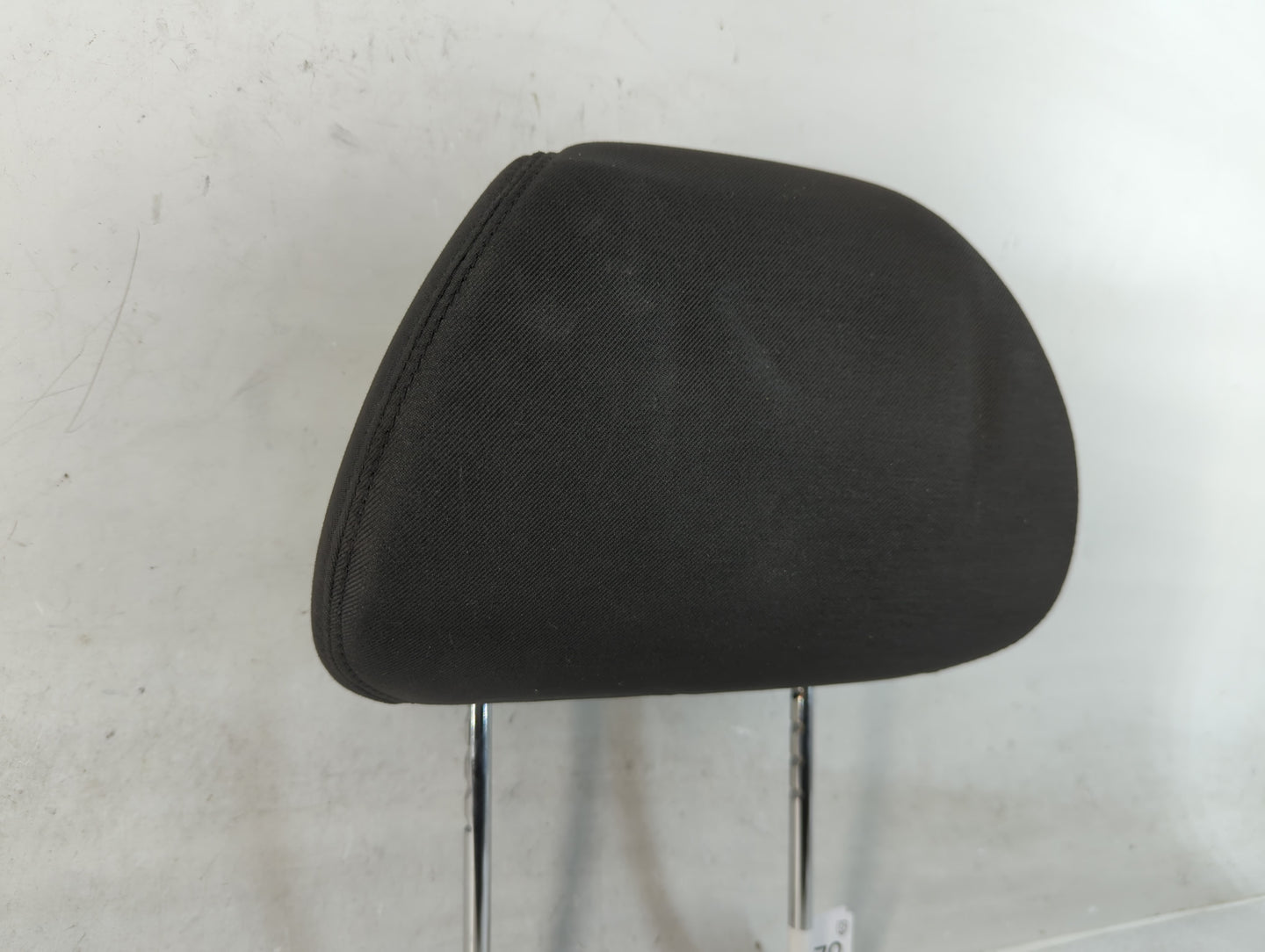 2010 Chevrolet Malibu Headrest Head Rest Front Driver Passenger Seat Fits OEM Used Auto Parts - Oemusedautoparts1.com