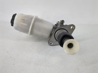 2008-2012 Chevrolet Malibu Brake Master Cylinder 864837 - Oemusedautoparts1.com