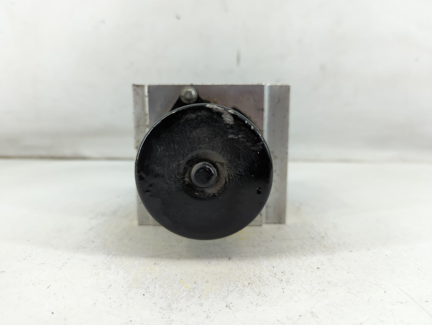 2010 Chevrolet Malibu ABS Pump Control Module Replacement Fits OEM Used Auto Parts - Oemusedautoparts1.com