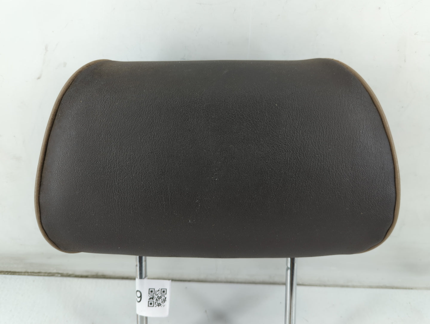 2010 Chevrolet Malibu Headrest Head Rest Rear Seat Fits OEM Used Auto Parts - Oemusedautoparts1.com