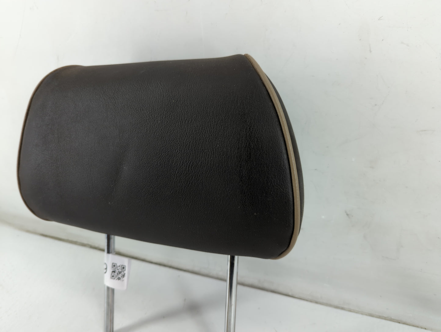 2010 Chevrolet Malibu Headrest Head Rest Rear Seat Fits OEM Used Auto Parts - Oemusedautoparts1.com