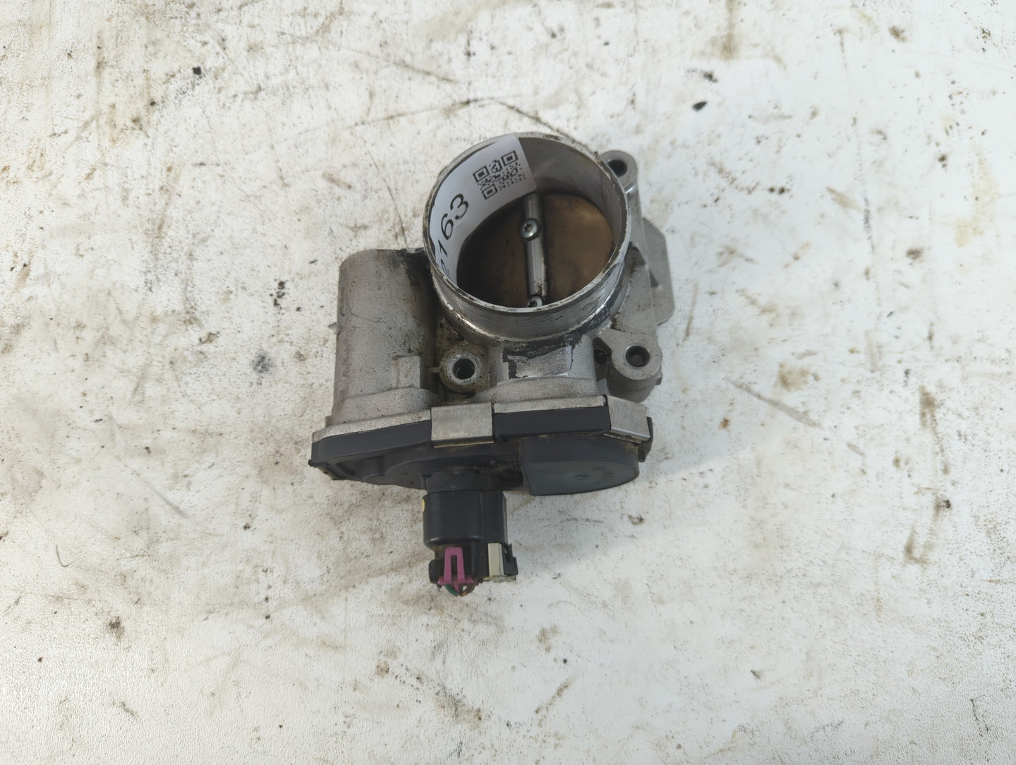 2008-2012 Chevrolet Malibu Throttle Body P/N:0079AA0862 F00H600072 Fits Fits 2007 2008 2009 2010 2011 2012 OEM Used Auto Par