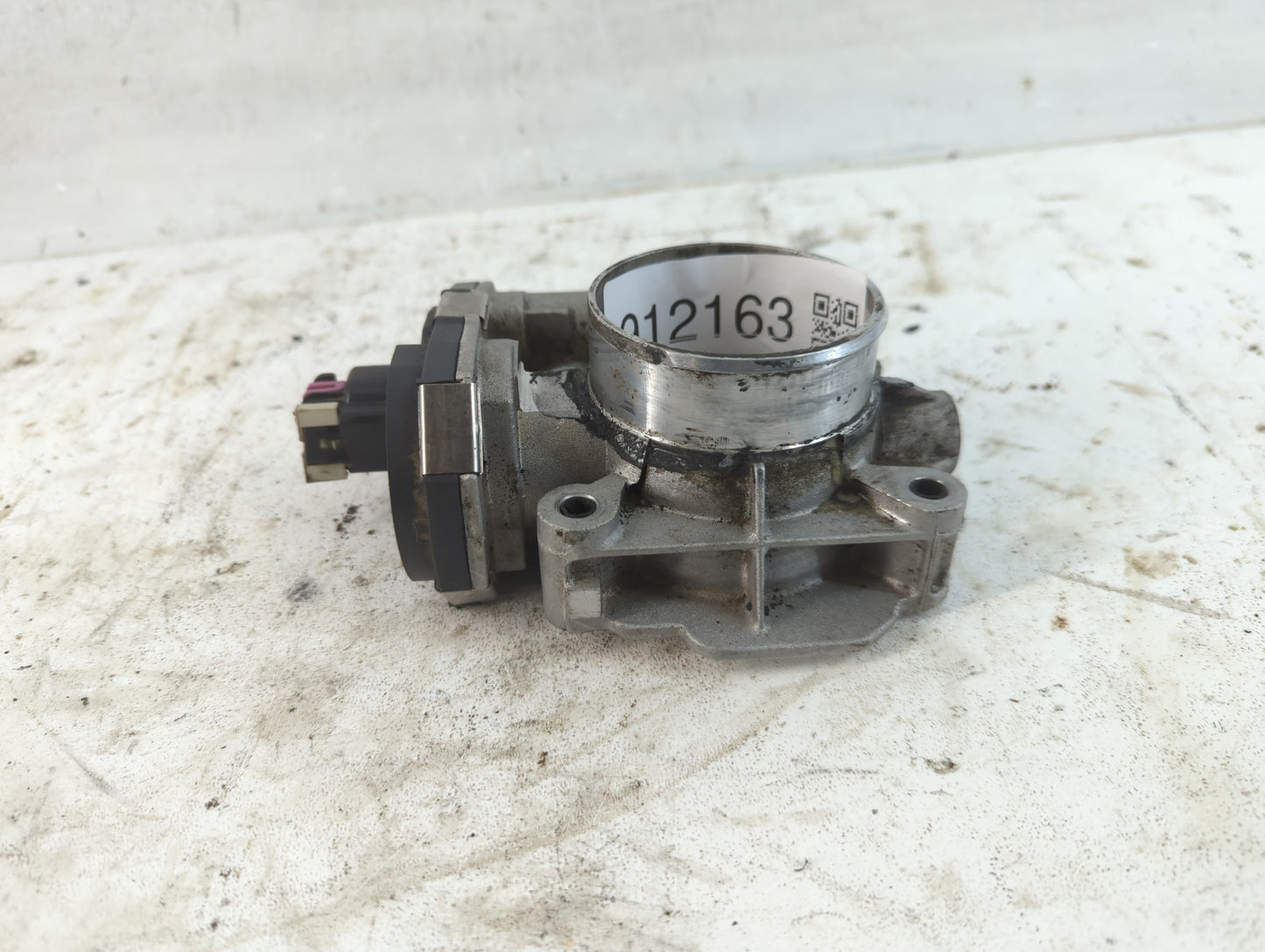 2008-2012 Chevrolet Malibu Throttle Body P/N:0079AA0862 F00H600072 Fits Fits 2007 2008 2009 2010 2011 2012 OEM Used Auto Par