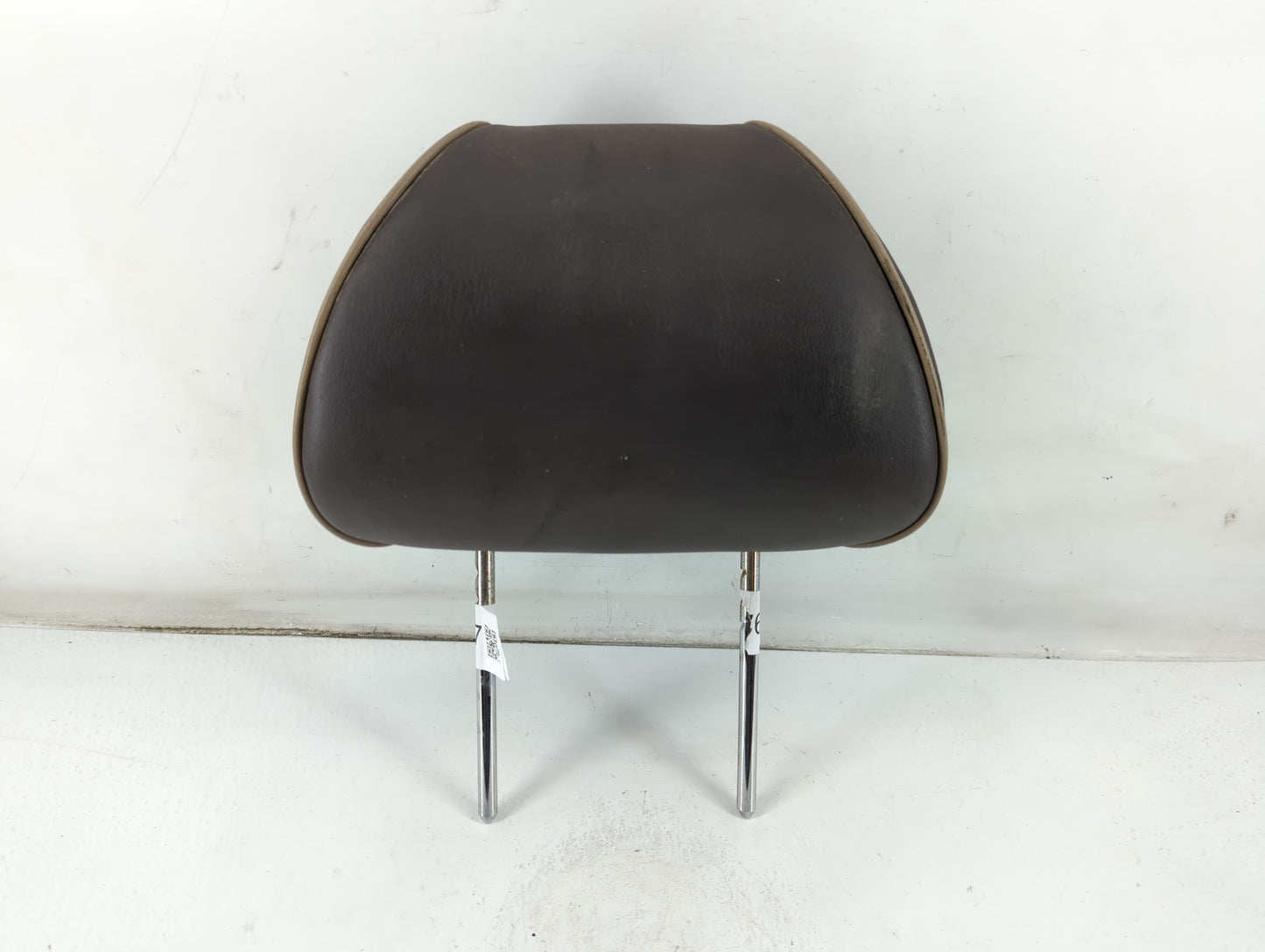 2010 Chevrolet Malibu Headrest Head Rest Rear Seat Fits OEM Used Auto Parts - Oemusedautoparts1.com