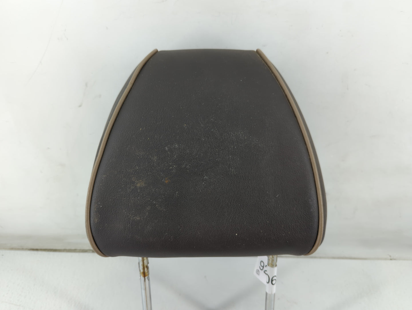 2010 Chevrolet Malibu Headrest Head Rest Rear Seat Fits OEM Used Auto Parts - Oemusedautoparts1.com
