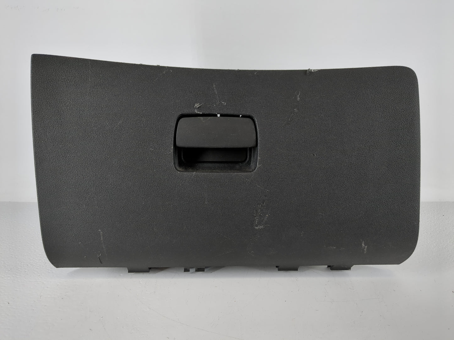 2010 Chevrolet Malibu Passenger Glove Box Door Storage Compartment - Oemusedautoparts1.com
