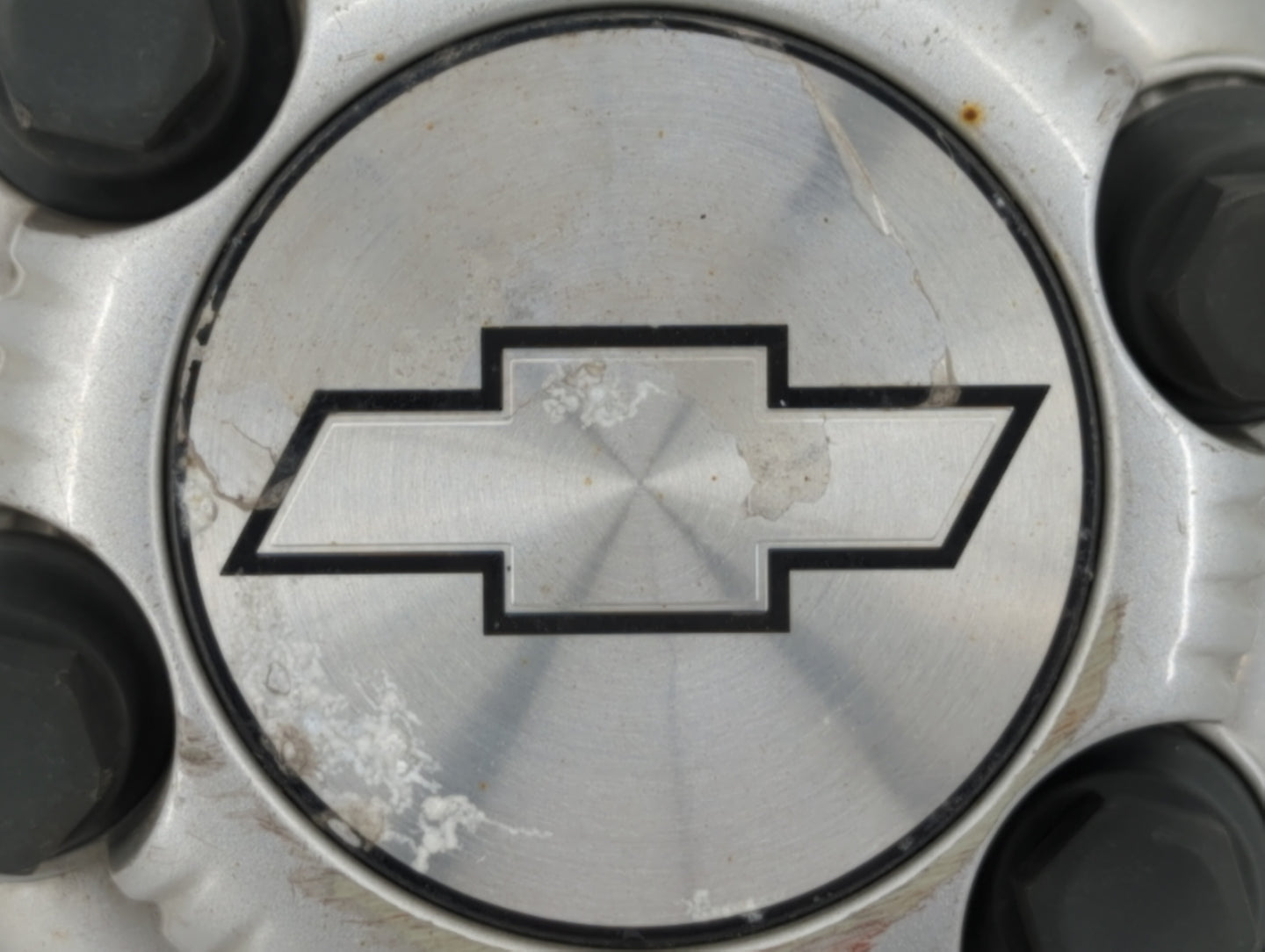 2010 Chevrolet Silverado Rim Wheel Center Cap - Oemusedautoparts1.com