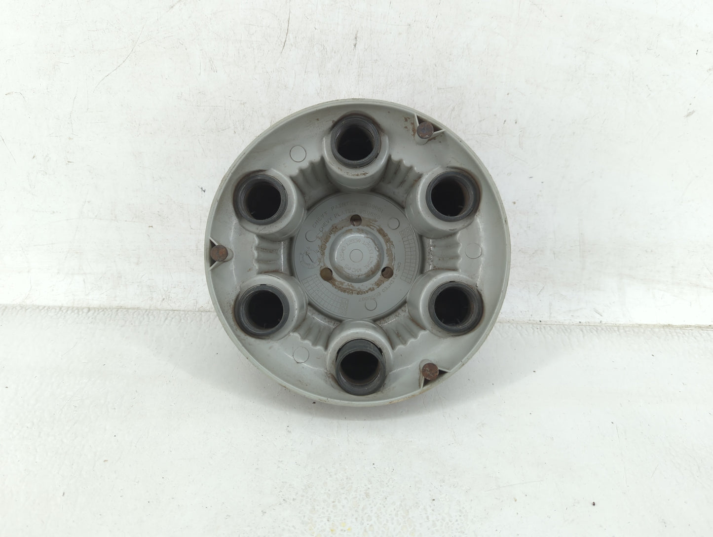 2010 Chevrolet Silverado Rim Wheel Center Cap - Oemusedautoparts1.com