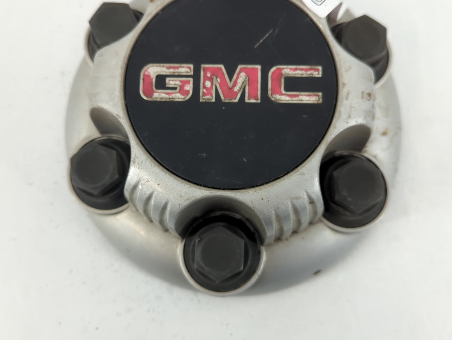 2010 Chevrolet Silverado Rim Wheel Center Cap 742964 - Oemusedautoparts1.com