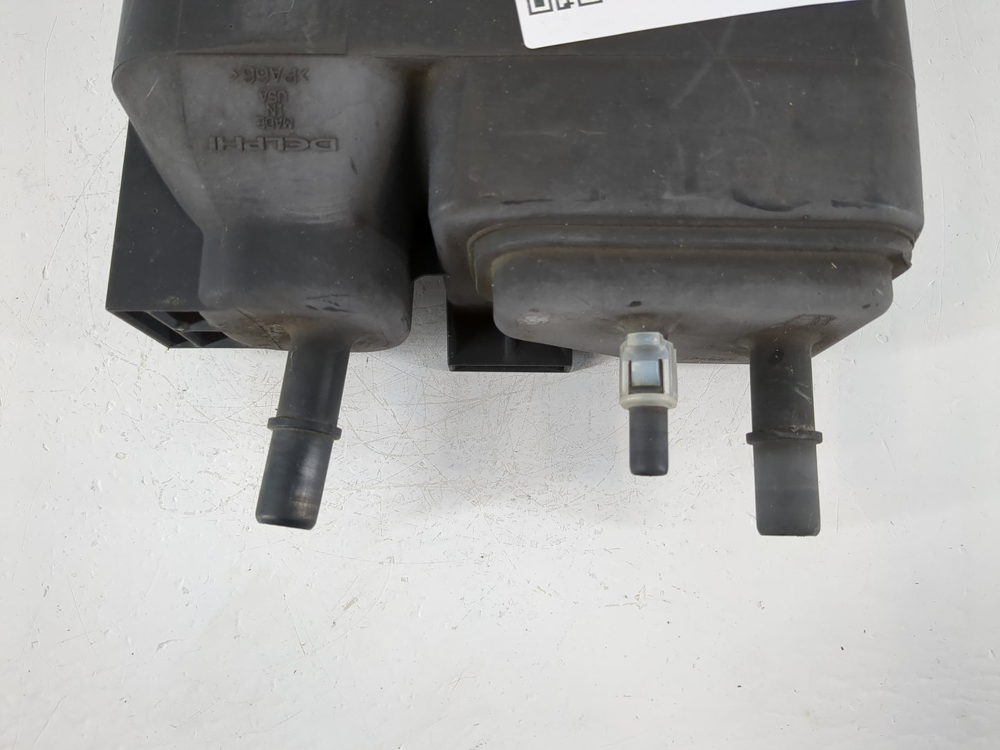 2010 Chevrolet Silverado 1500 Fuel Vapor Charcoal Canister - Oemusedautoparts1.com