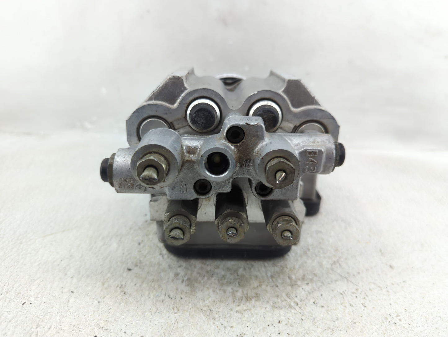 2009-2013 Chevrolet Silverado 1500 ABS Pump Control Module Replacement P/N:2765501 Fits Fits 2009 2010 2011 2012 2013 2014 O