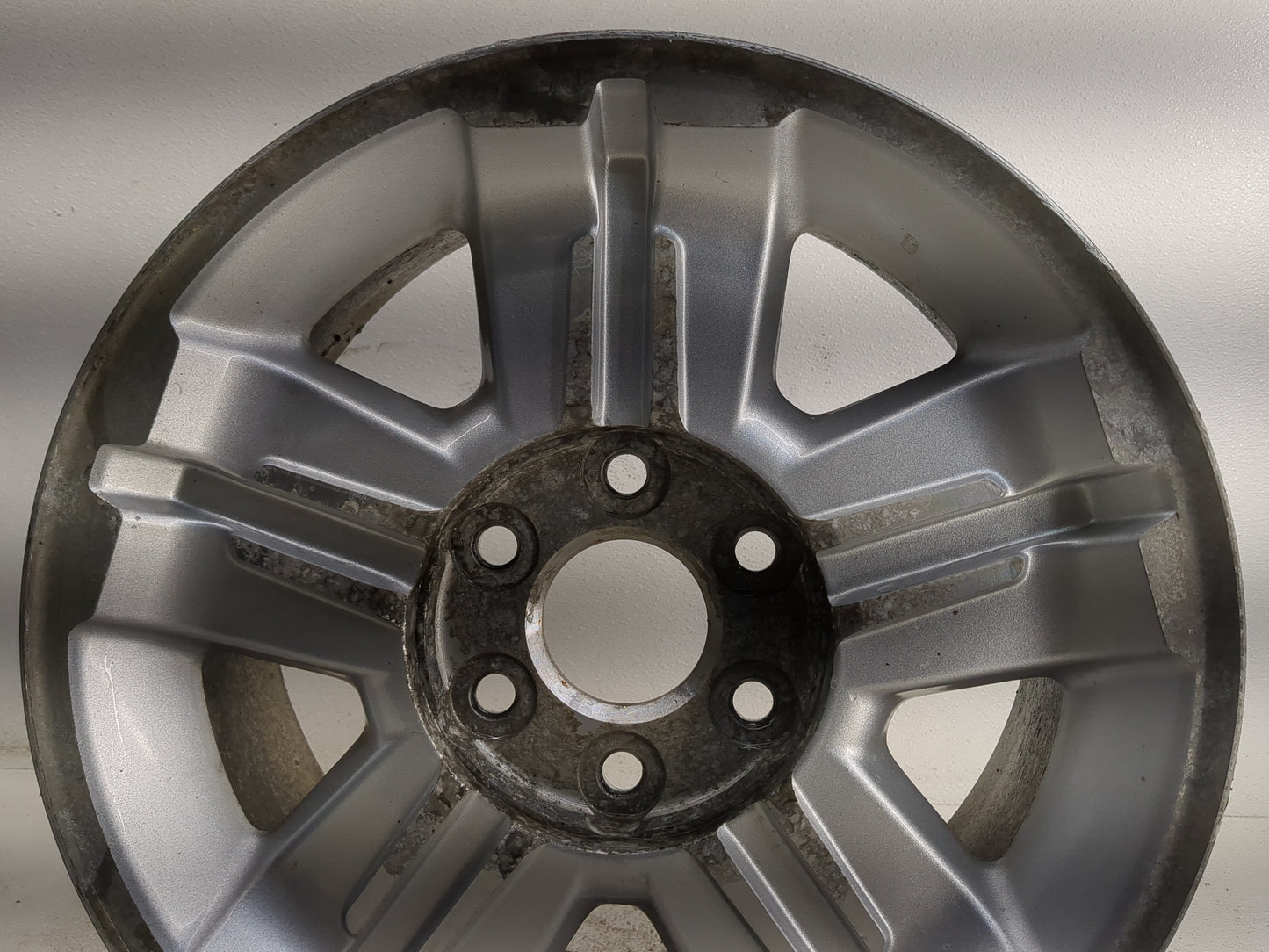 2008-2013 Chevrolet Silverado 1500 Oem Wheel Rim 1315098 - Oemusedautoparts1.com
