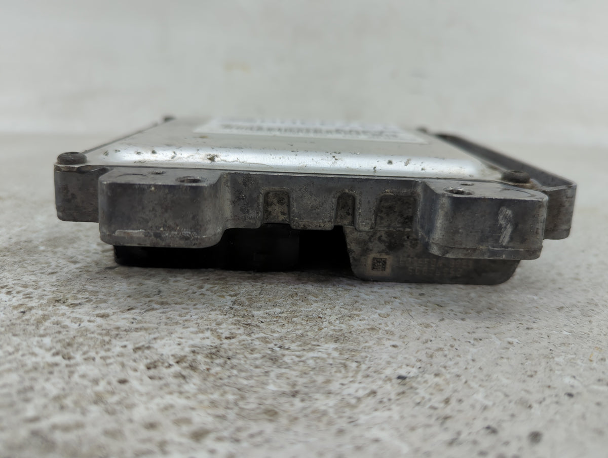 2010-2013 Chevrolet Silverado 1500 PCM Engine Control Computer ECU ECM PCU OEM P/N:12636004 OEM Used Auto Parts - Oemusedaut