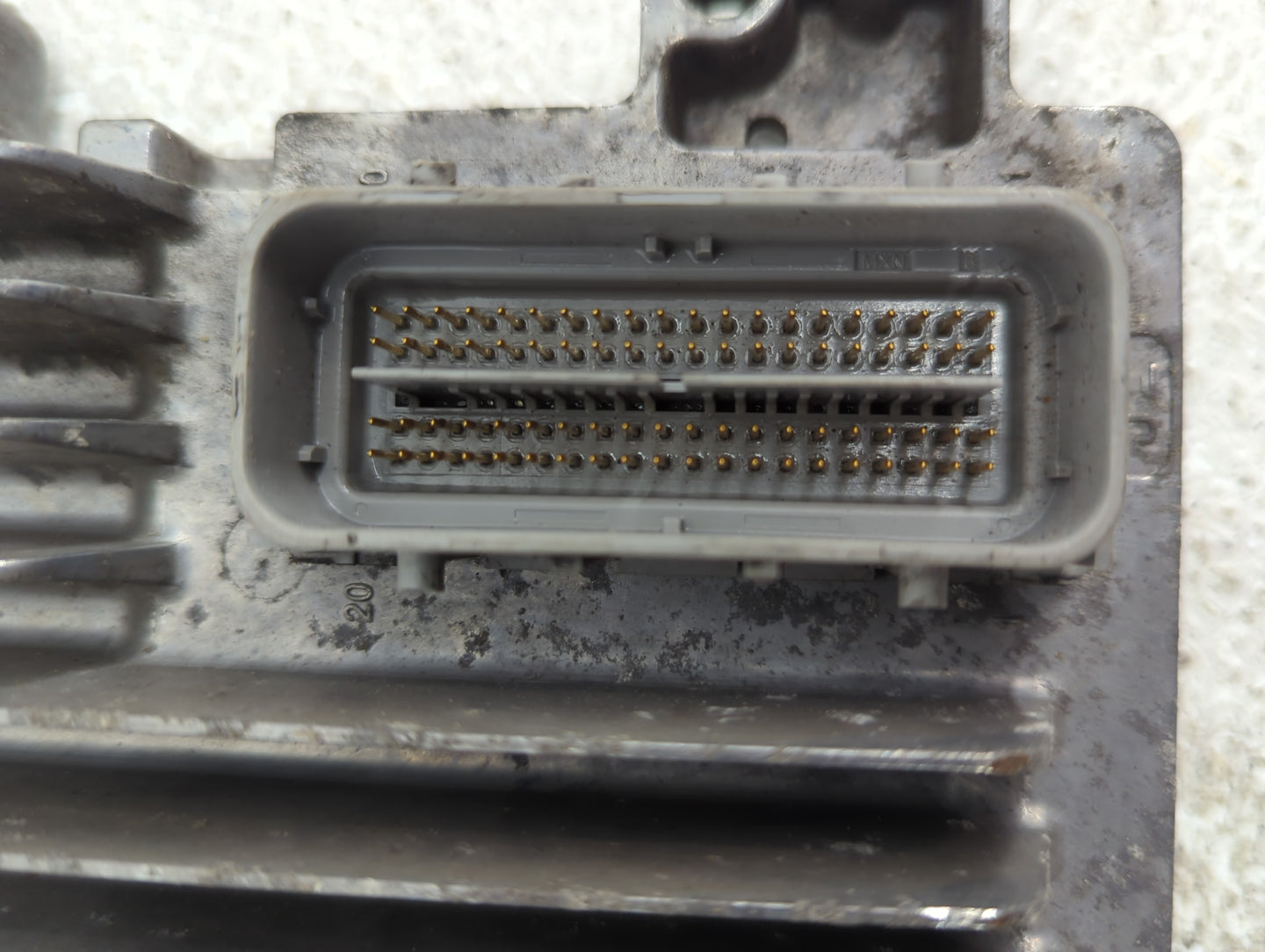 2010-2013 Chevrolet Silverado 1500 PCM Engine Control Computer ECU ECM PCU OEM P/N:12636004 Fits OEM Used Auto Parts - Oemus