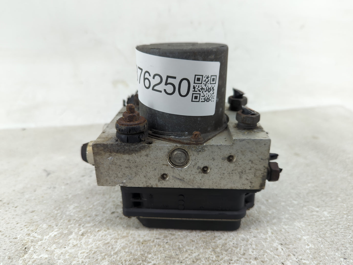 2009-2013 Chevrolet Silverado 1500 ABS Pump Control Module Replacement Fits Fits 2009 2010 2011 2012 2013 2014 OEM Used Auto