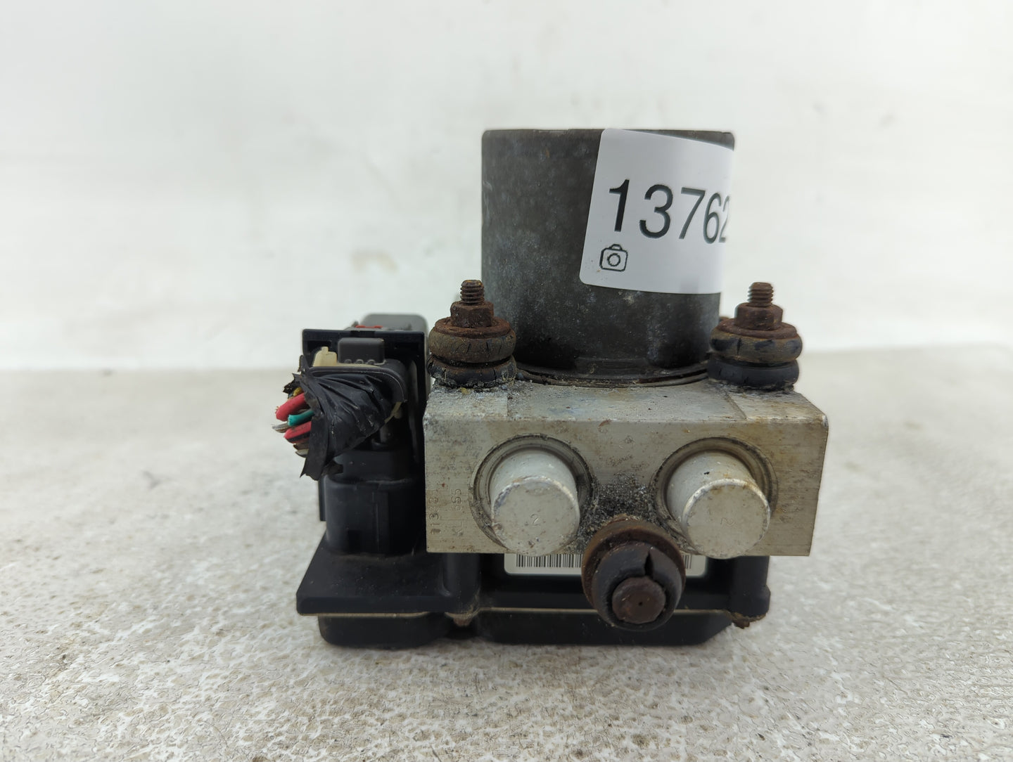 2009-2013 Chevrolet Silverado 1500 ABS Pump Control Module Replacement Fits Fits 2009 2010 2011 2012 2013 2014 OEM Used Auto