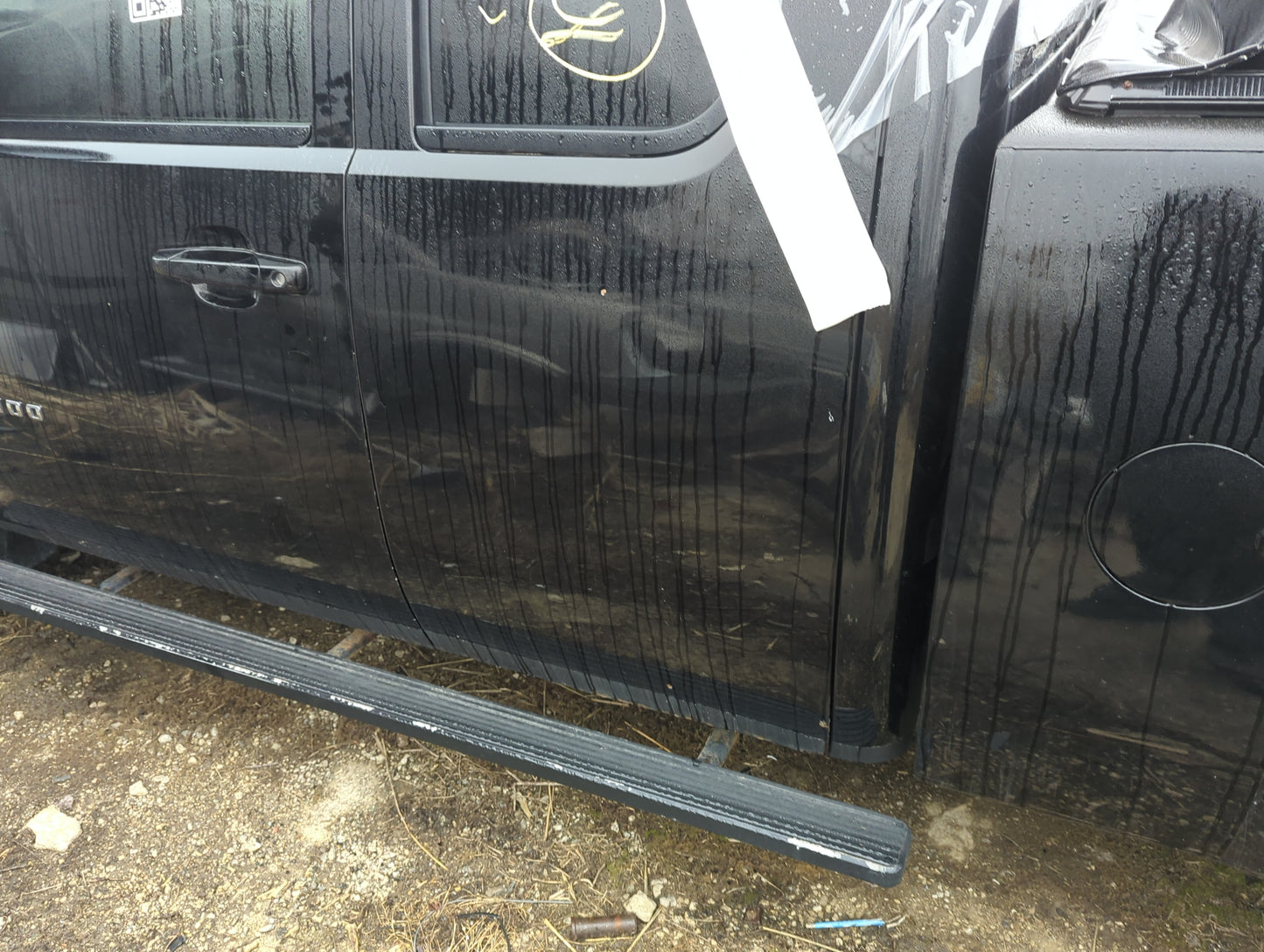 2007-2013 Chevrolet Silverado 1500 Driver Rear Door Oem 1386568 - Oemusedautoparts1.com