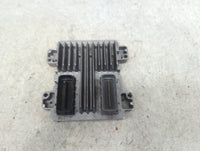 2010-2013 Chevrolet Silverado 1500 PCM Engine Control Computer ECU ECM PCU OEM P/N:12636004 AAKY Fits OEM Used Auto Parts - 