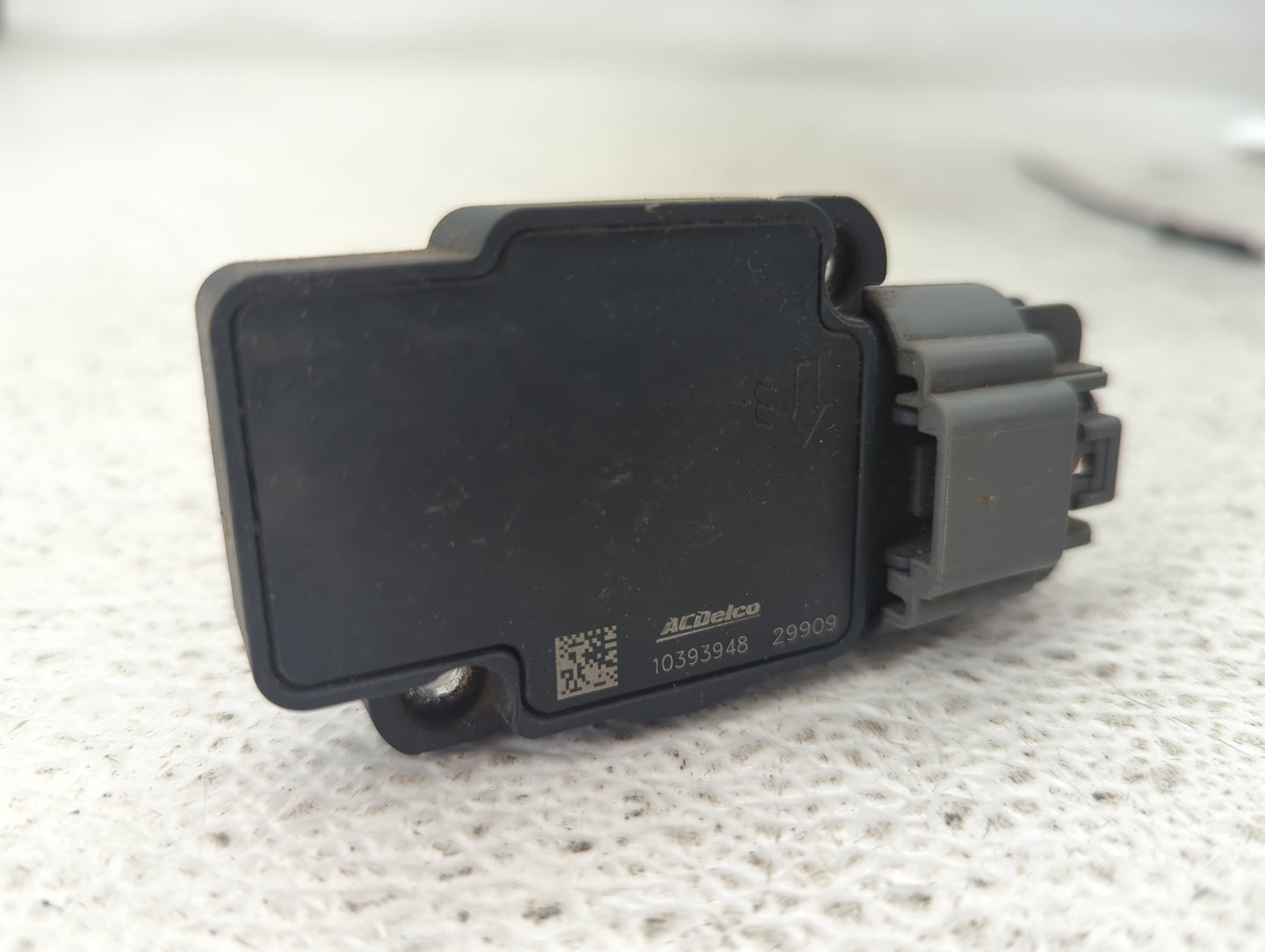 2009-2013 Chevrolet Silverado 1500 Mass Air Flow Meter Maf 1489890 - Oemusedautoparts1.com