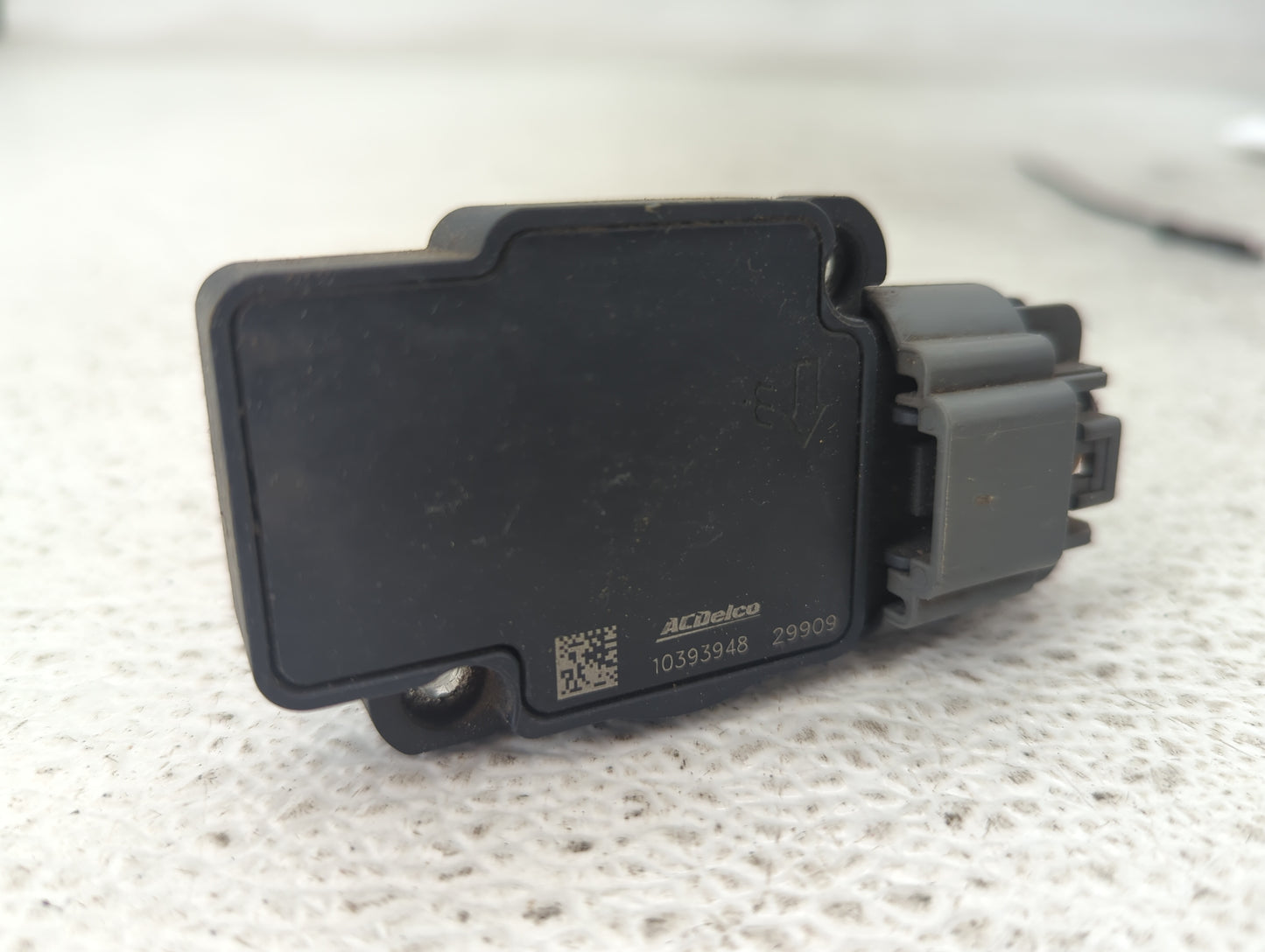 2009-2013 Chevrolet Silverado 1500 Mass Air Flow Meter Maf 1489890 - Oemusedautoparts1.com
