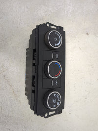 2010-2011 Chevrolet Silverado 1500 Climate Control Module Temperature AC/Heater Replacement P/N:20887811 Fits Fits 2010 2011