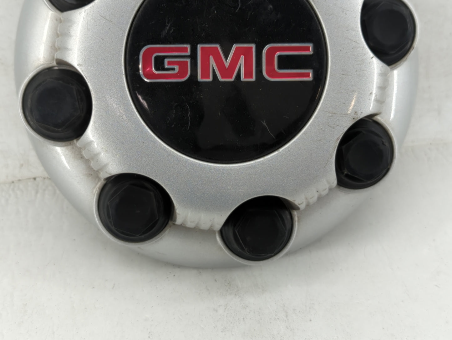 2010 Chevrolet Silverado 1500 Rim Wheel Center Cap Silver - Oemusedautoparts1.com