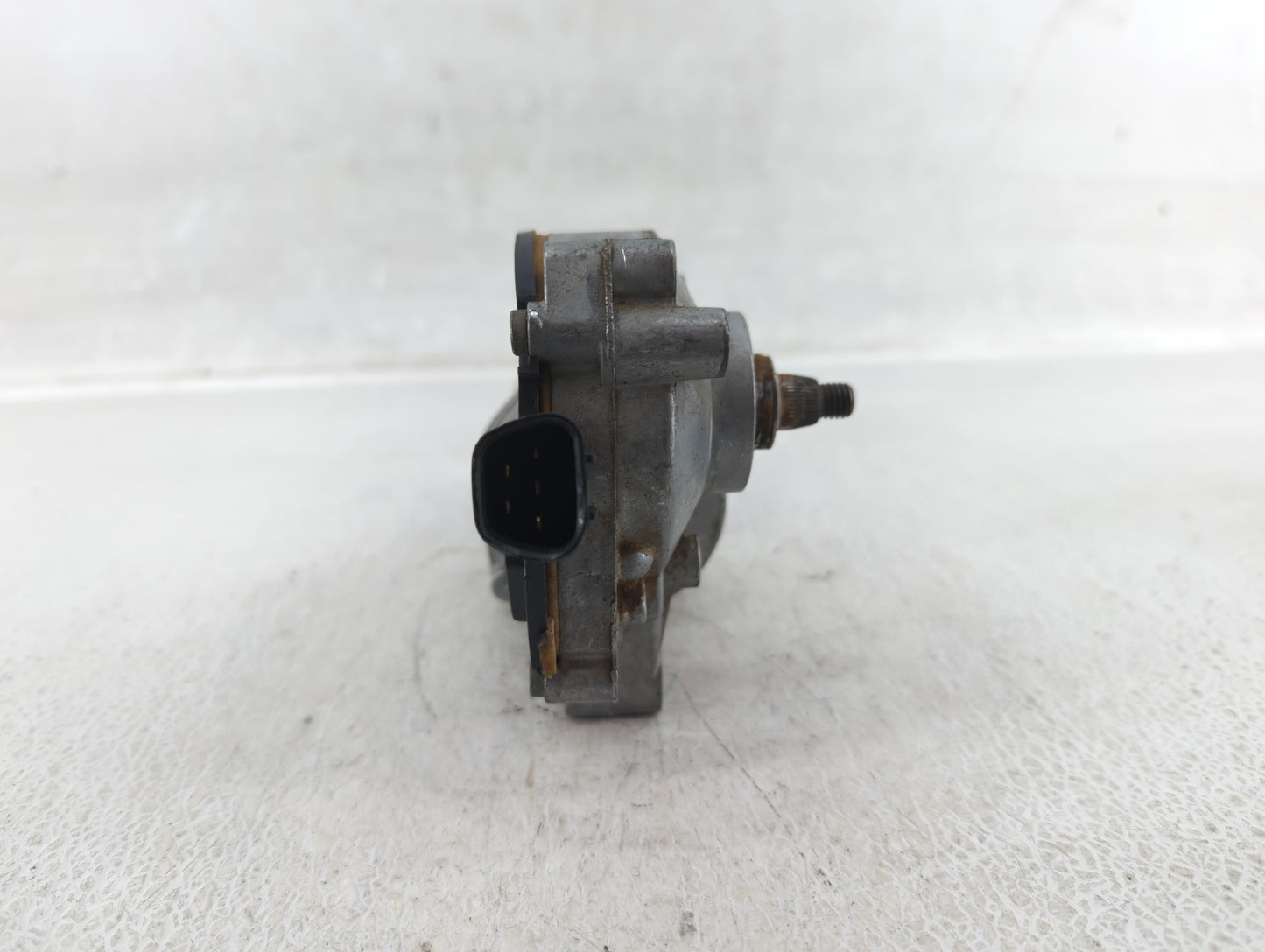 2007-2013 Chevrolet Silverado 1500 Front Windshield Wiper Motor P/N:W000002712G Fits Fits 2007 2008 2009 2010 2011 2012 2013