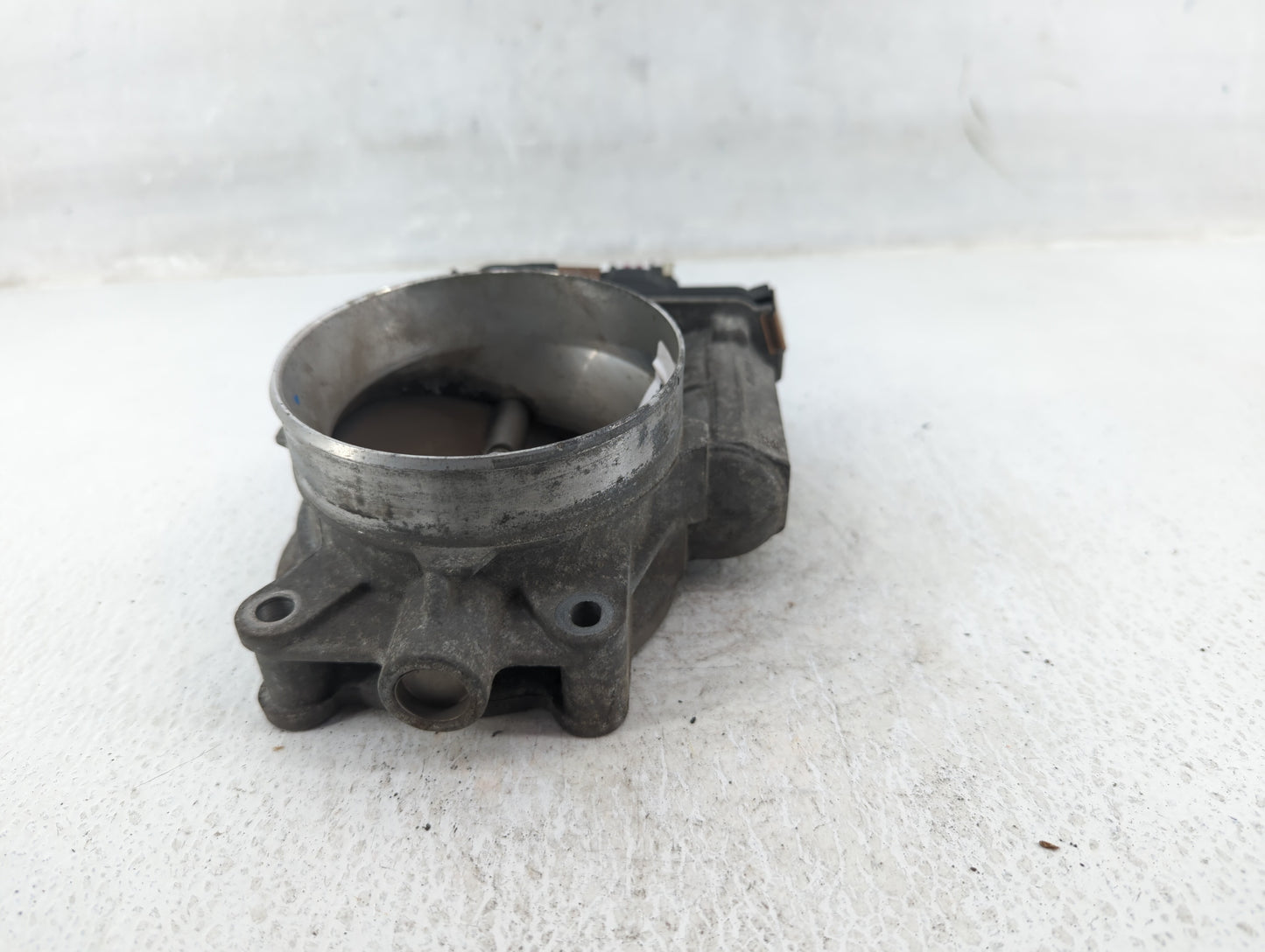 2009-2013 Chevrolet Silverado 1500 Throttle Body P/N:RME87-3C Fits Fits 2009 2010 2011 2012 2013 2014 2015 OEM Used Auto Par