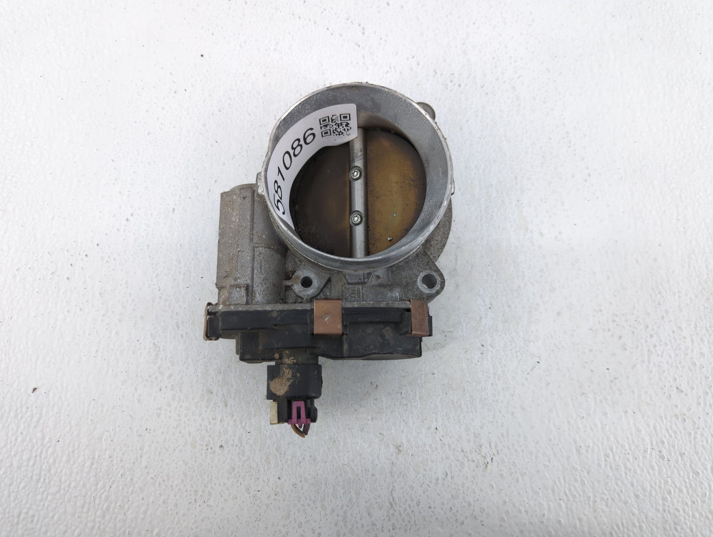 2009-2013 Chevrolet Silverado 1500 Throttle Body P/N:RME87-3C Fits Fits 2009 2010 2011 2012 2013 2014 2015 OEM Used Auto Par