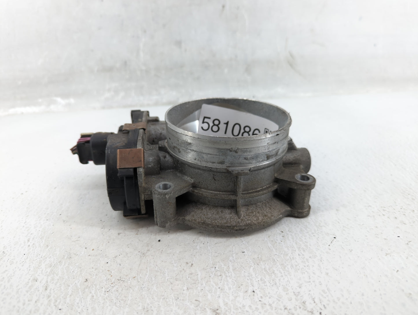 2009-2013 Chevrolet Silverado 1500 Throttle Body P/N:RME87-3C Fits Fits 2009 2010 2011 2012 2013 2014 2015 OEM Used Auto Par