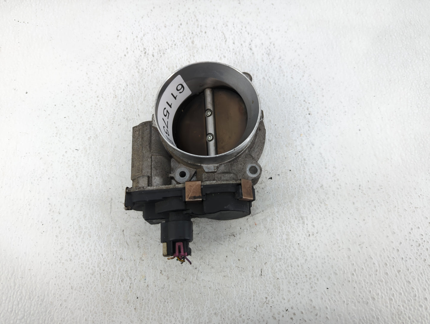 2009-2013 Chevrolet Silverado 1500 Throttle Body P/N:RME87-3C Fits Fits 2009 2010 2011 2012 2013 2014 2015 OEM Used Auto Par