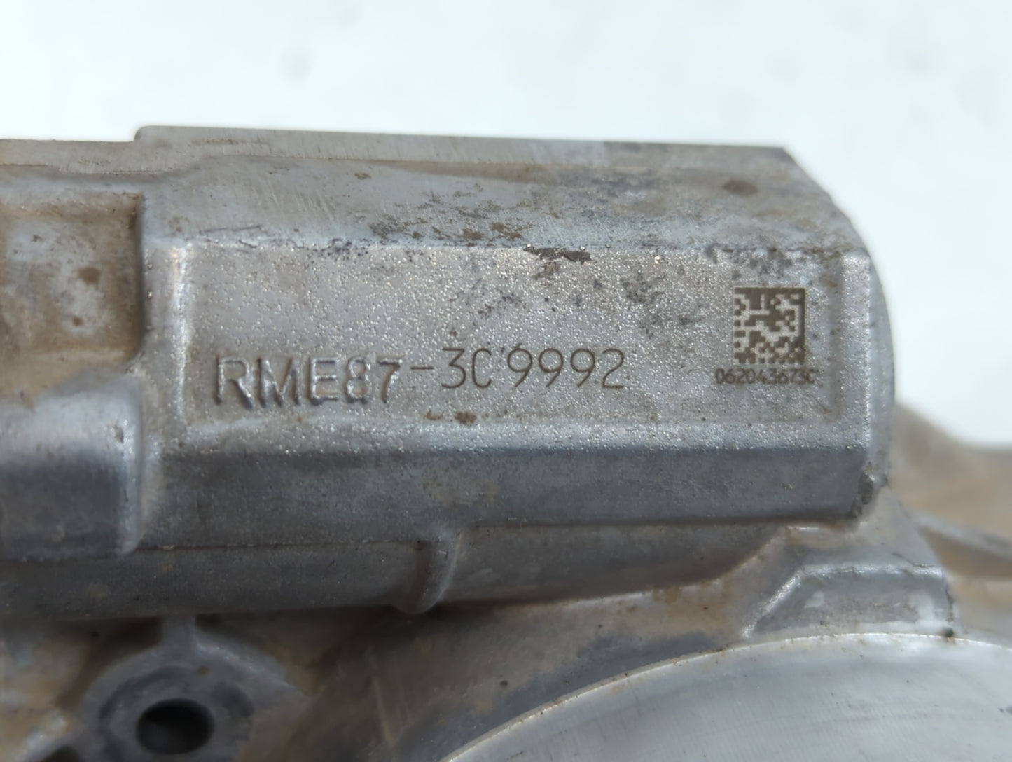 2009-2013 Chevrolet Silverado 1500 Throttle Body P/N:RME87-3C 9992 Fits Fits 2009 2010 2011 2012 2013 2014 2015 OEM Used Aut