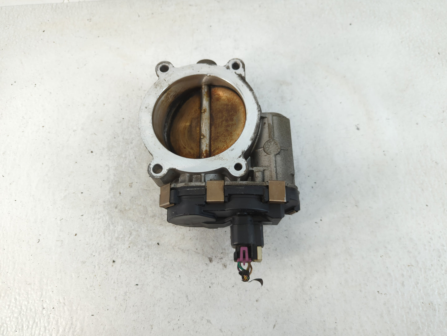 2009-2013 Chevrolet Silverado 1500 Throttle Body P/N:RME87-3C9992 Fits Fits 2009 2010 2011 2012 2013 2014 2015 OEM Used Auto