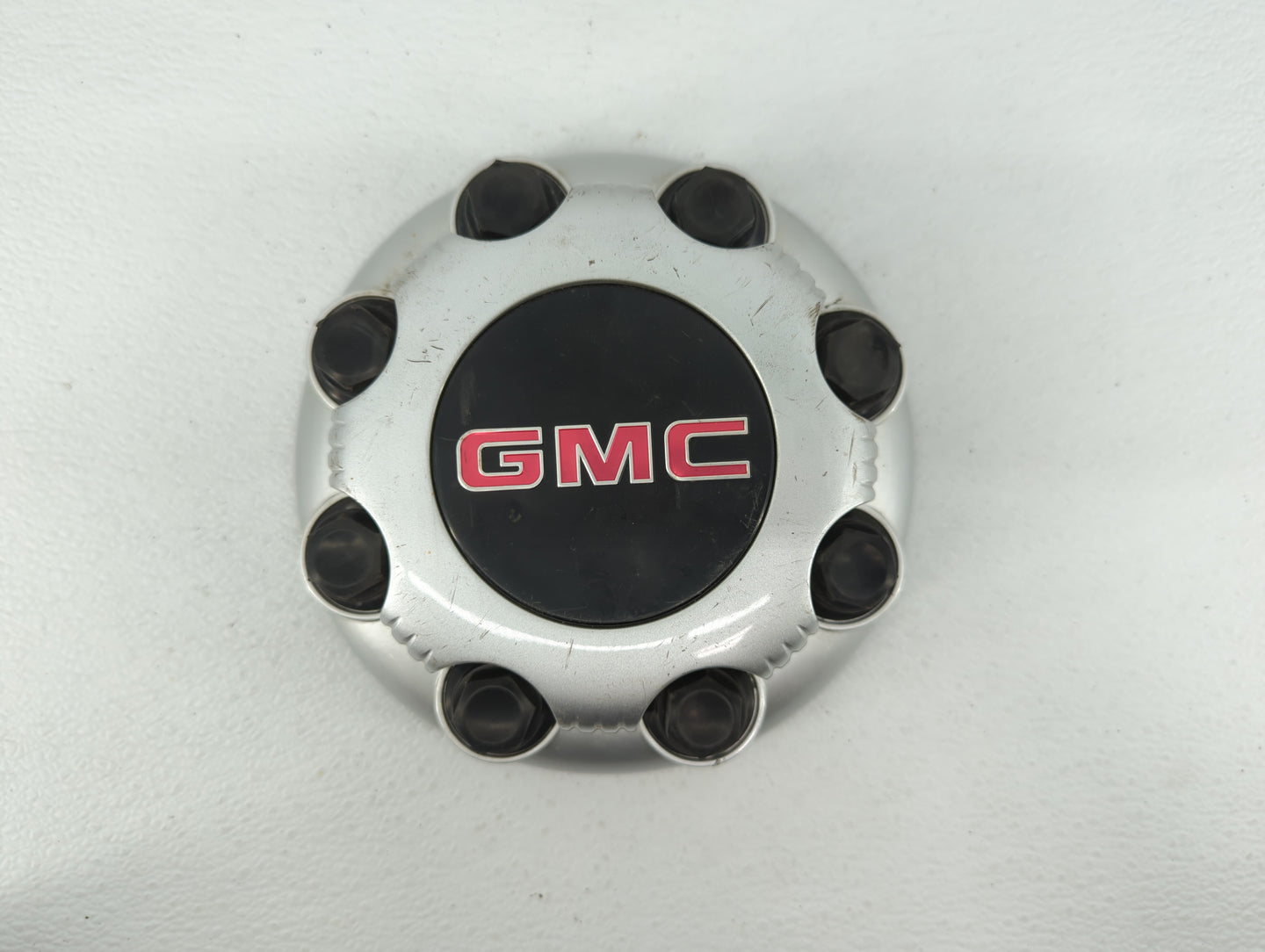 2010 Chevrolet Silverado 2500 Rim Wheel Center Cap - Oemusedautoparts1.com