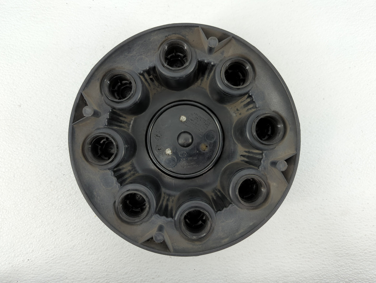 2010 Chevrolet Silverado 2500 Rim Wheel Center Cap - Oemusedautoparts1.com