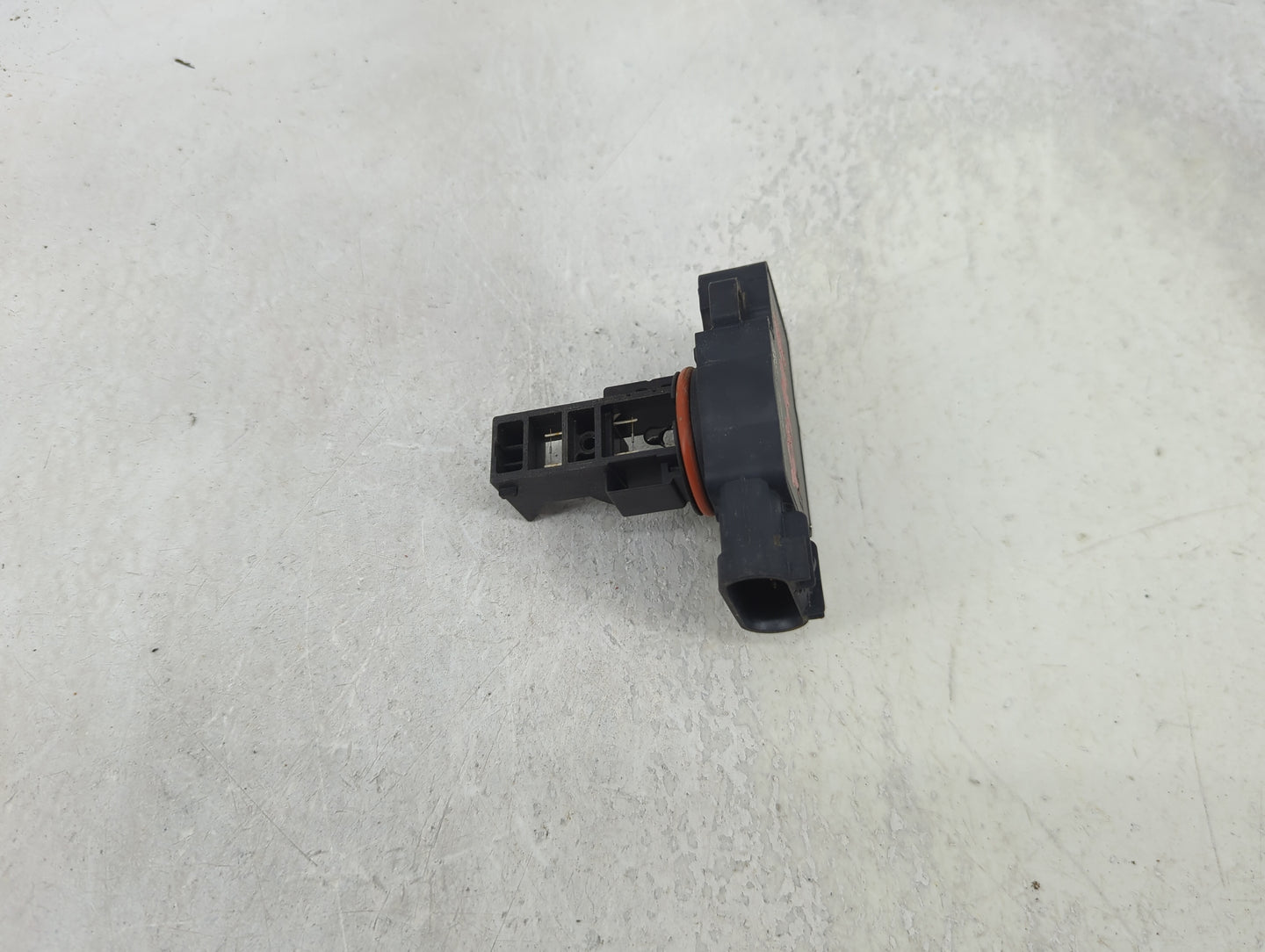 Chevrolet Suburban Mass Air Flow Meter Maf - Oemusedautoparts1.com