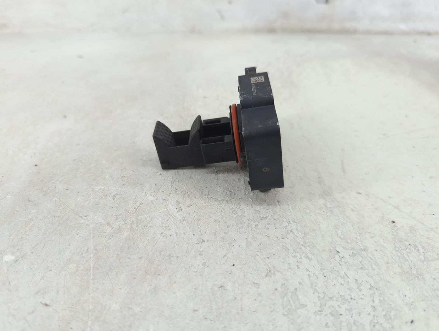 Chevrolet Suburban Mass Air Flow Meter Maf - Oemusedautoparts1.com