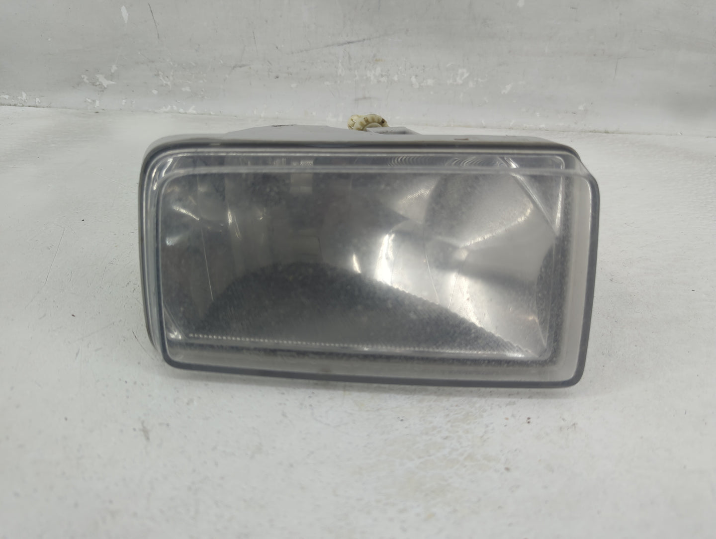 2007-2014 Chevrolet Suburban 1500 Driver Left Oem Front Light Lamp - Oemusedautoparts1.com
