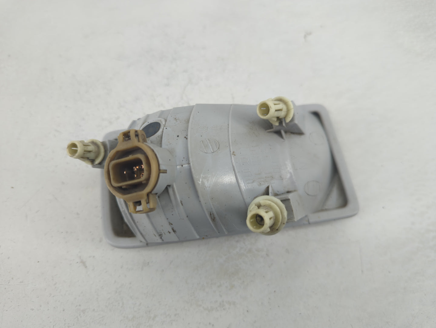 2007-2014 Chevrolet Suburban 1500 Driver Left Oem Front Light Lamp - Oemusedautoparts1.com