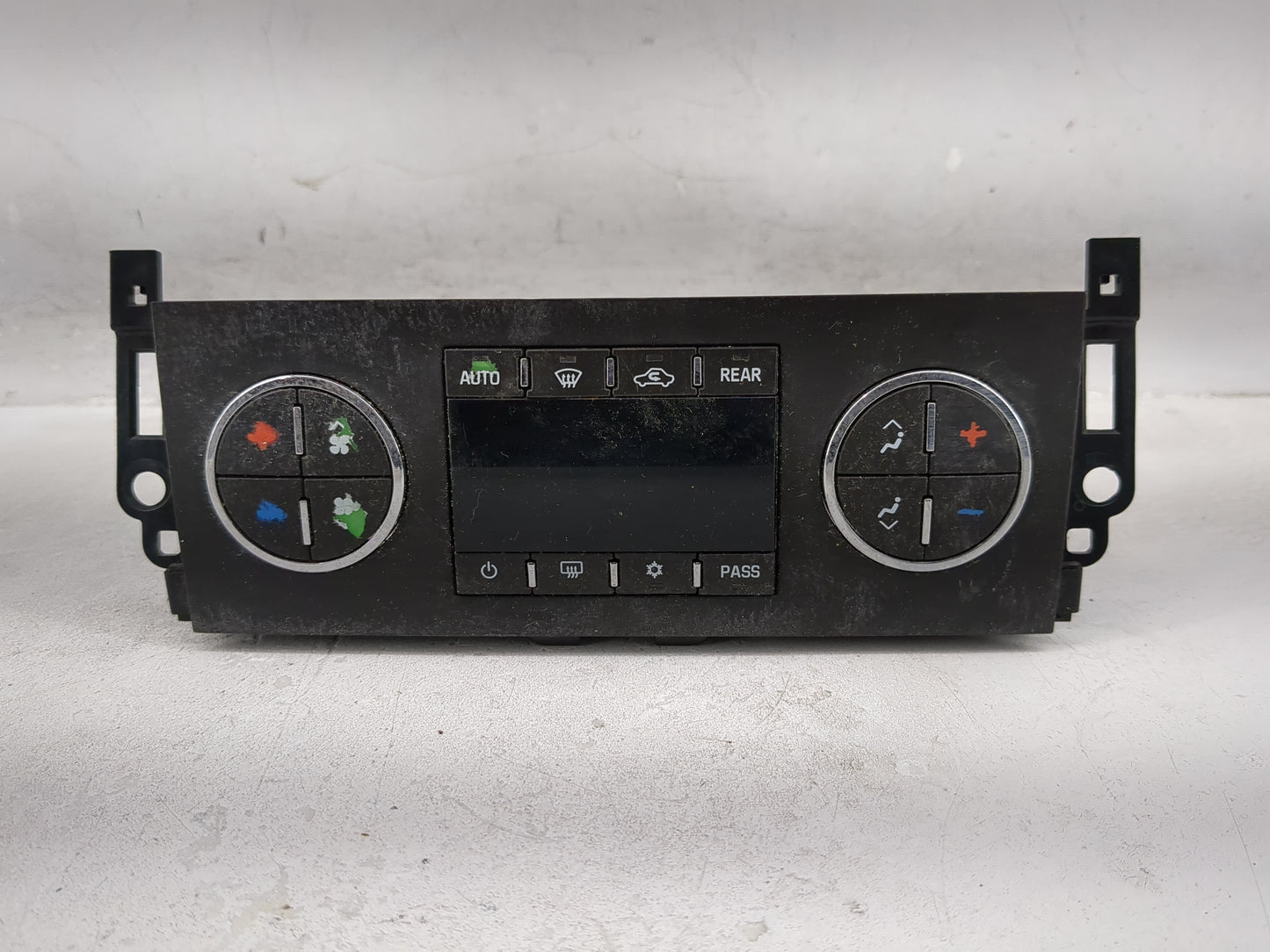 2007-2011 Chevrolet Suburban 1500 Climate Control Module Temperature AC/Heater Replacement P/N:20921712 Fits OEM Used Auto P