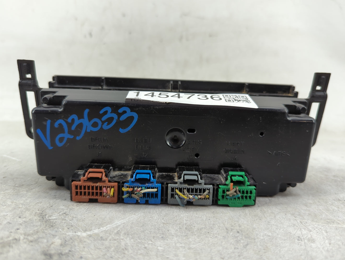 2010-2011 Chevrolet Suburban 1500 Climate Control Module Temperature AC/Heater Replacement P/N:20887808 Fits Fits 2010 2011 