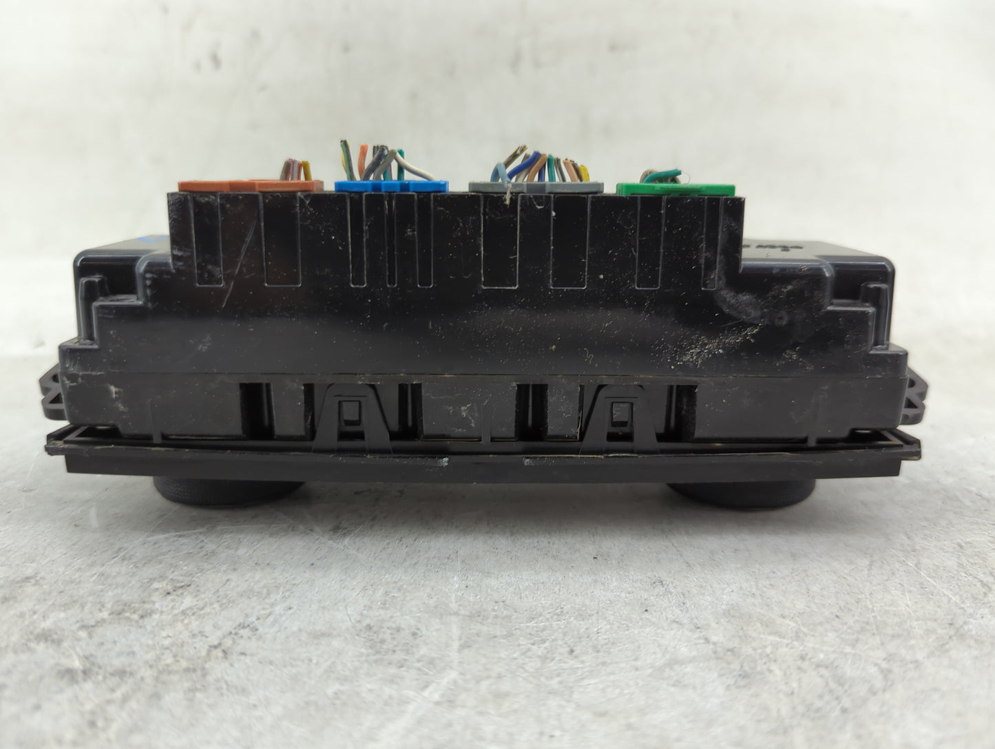 2010-2011 Chevrolet Suburban 1500 Climate Control Module Temperature AC/Heater Replacement P/N:20887808 Fits Fits 2010 2011 