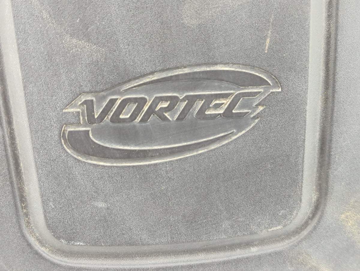 2010 Chevrolet Suburban 1500 Engine Cover - Oemusedautoparts1.com