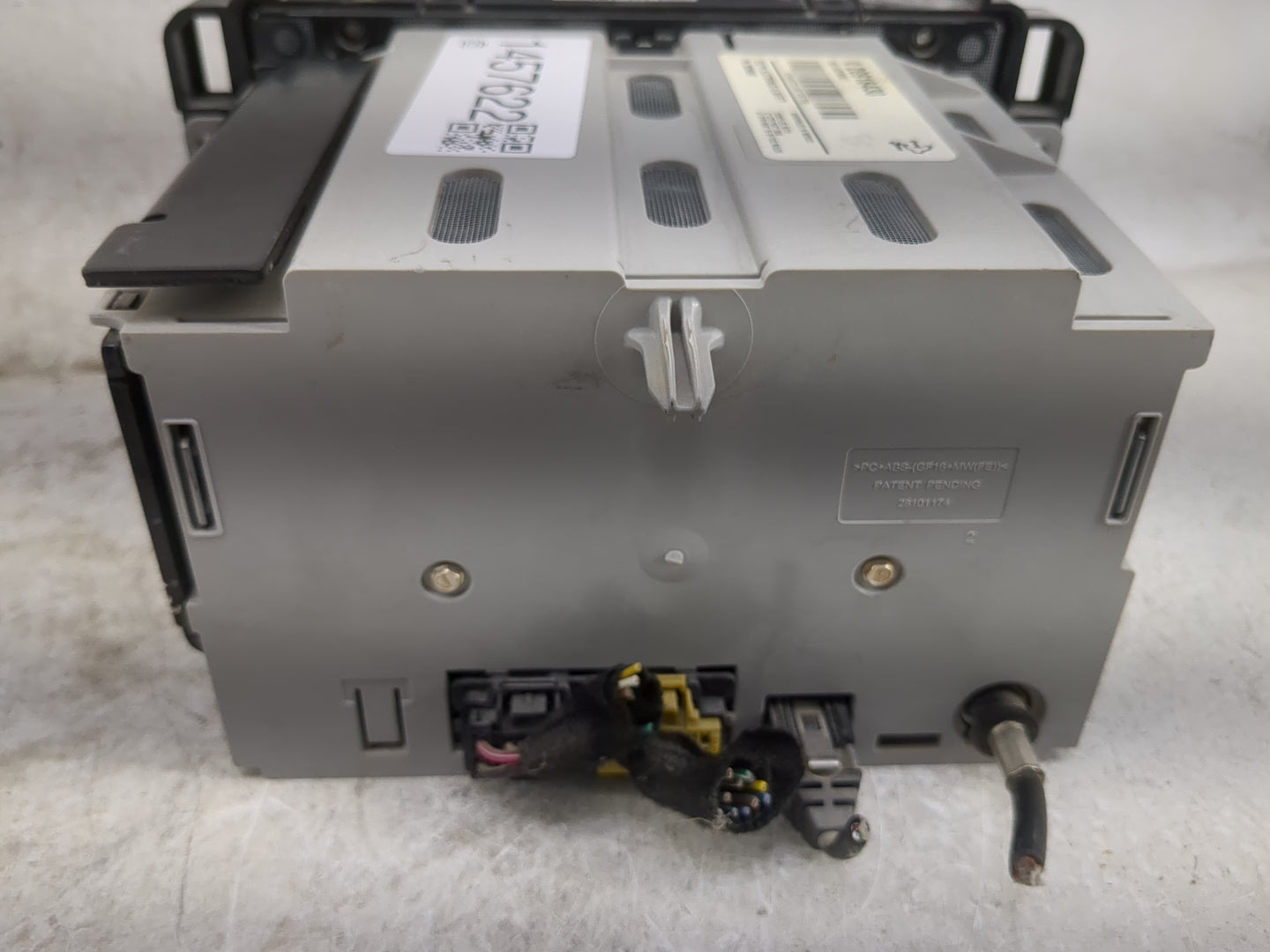 2010-2014 Chevrolet Suburban 1500 Radio AM FM Cd Player Receiver Replacement P/N:20918430 28246869 Fits OEM Used Auto Parts 