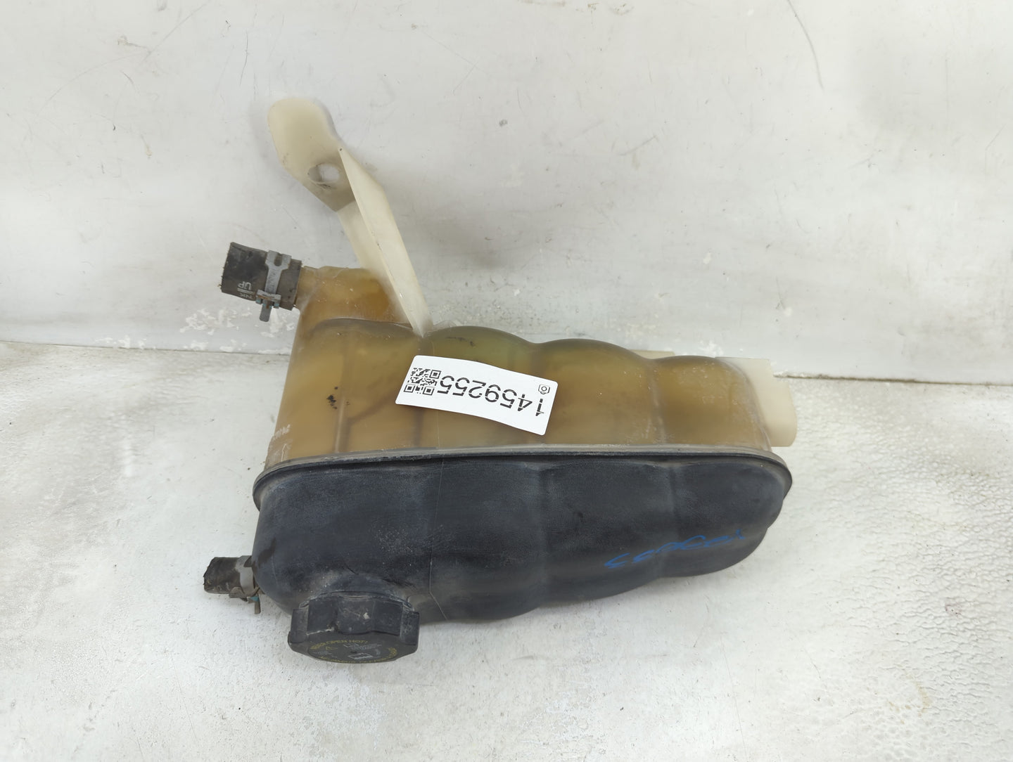 2007 Suburban 1500 Radiator Coolant Overflow Expansion Tank Bottle - Oemusedautoparts1.com