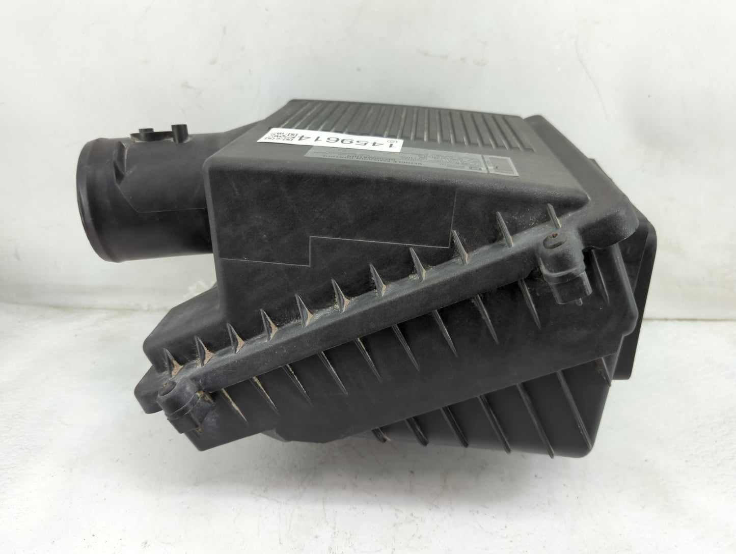 2009-2014 Chevrolet Suburban 1500 Air Cleaner Intake-duct Hose Tube 1459614 - Oemusedautoparts1.com